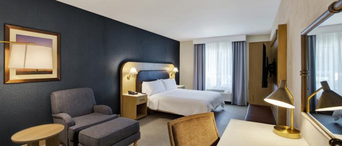 Standard King ADA Guestroom